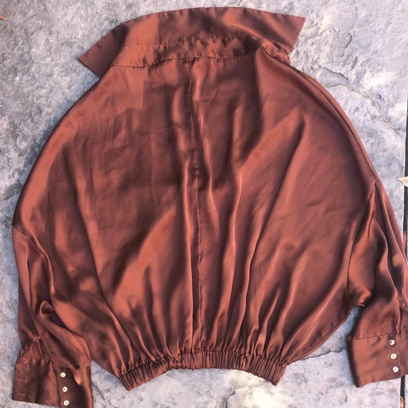 Zara brown satin half button down blouse size S - Picture 7 of 9
